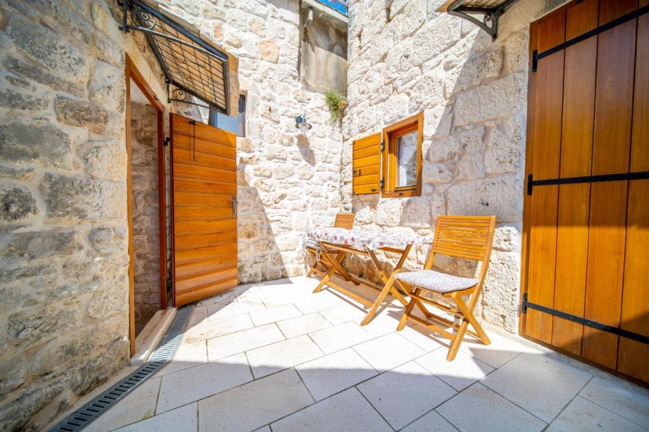 Apartments Mediteraneo Rogoznica Rogoznica  Exterior foto
